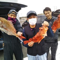 康仁丸・ジギング釣り果